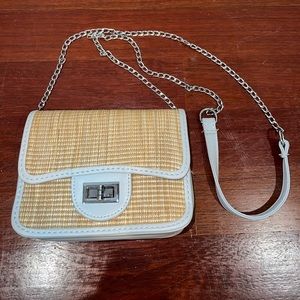 Straw crossbody bag